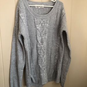 KNIT SWEATER